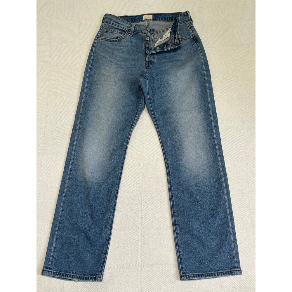 Levis 501 Curve Straight Leg Jeans Medium Wash Blue Button Fly Denim 27x30